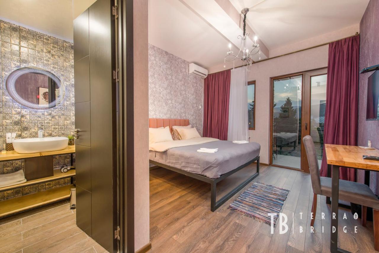 Hotel Terra Bridge Tbilisi Exteriér fotografie