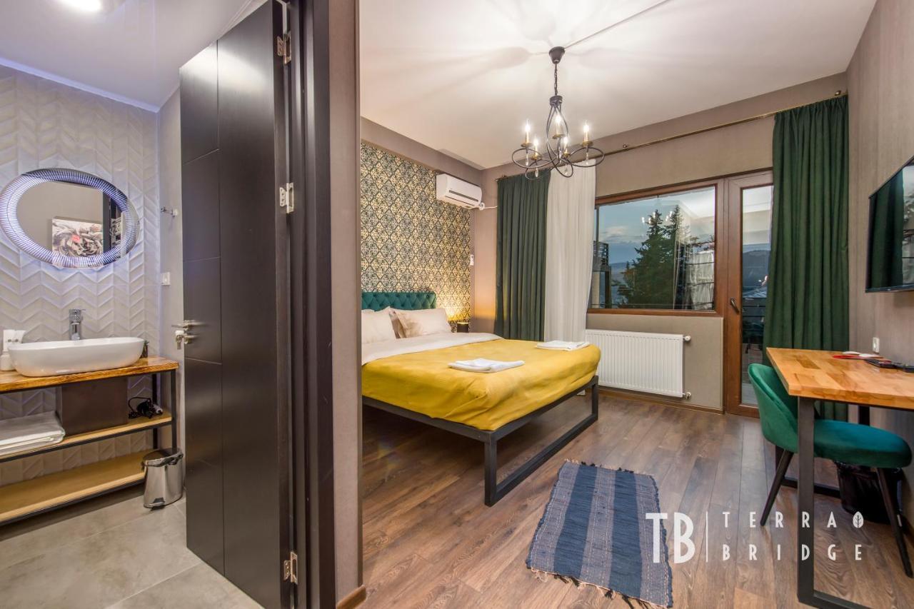 Hotel Terra Bridge Tbilisi Exteriér fotografie