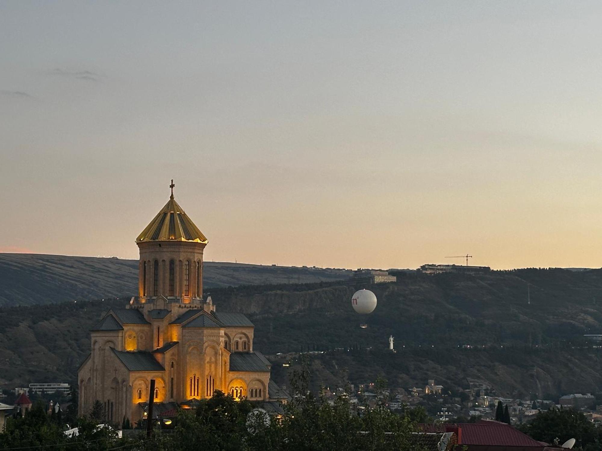 Hotel Terra Bridge Tbilisi Exteriér fotografie